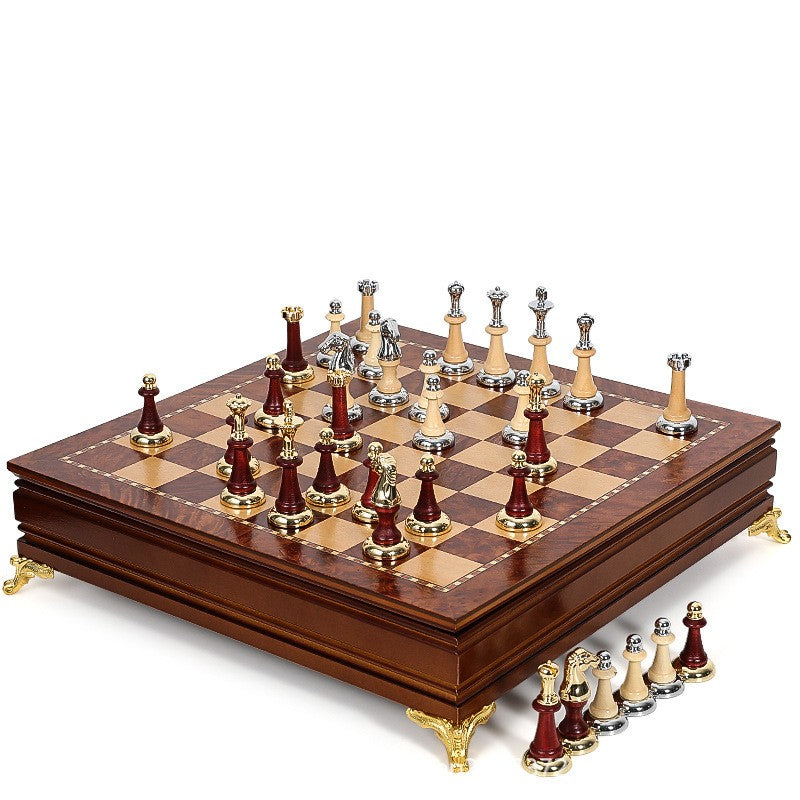 Fianchetto, coffret d’échecs sur pieds dorés, pièces rouge et or, couleur ivoire et argent · photo du fournisseur